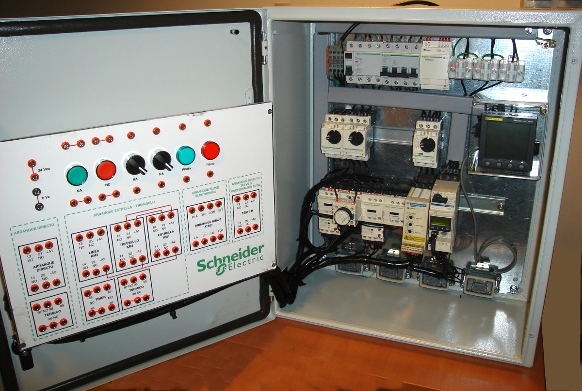 Módulo p/estudio de prácticas de montajes de salida, protección y maniobra de motores trifásicos SCH PCP